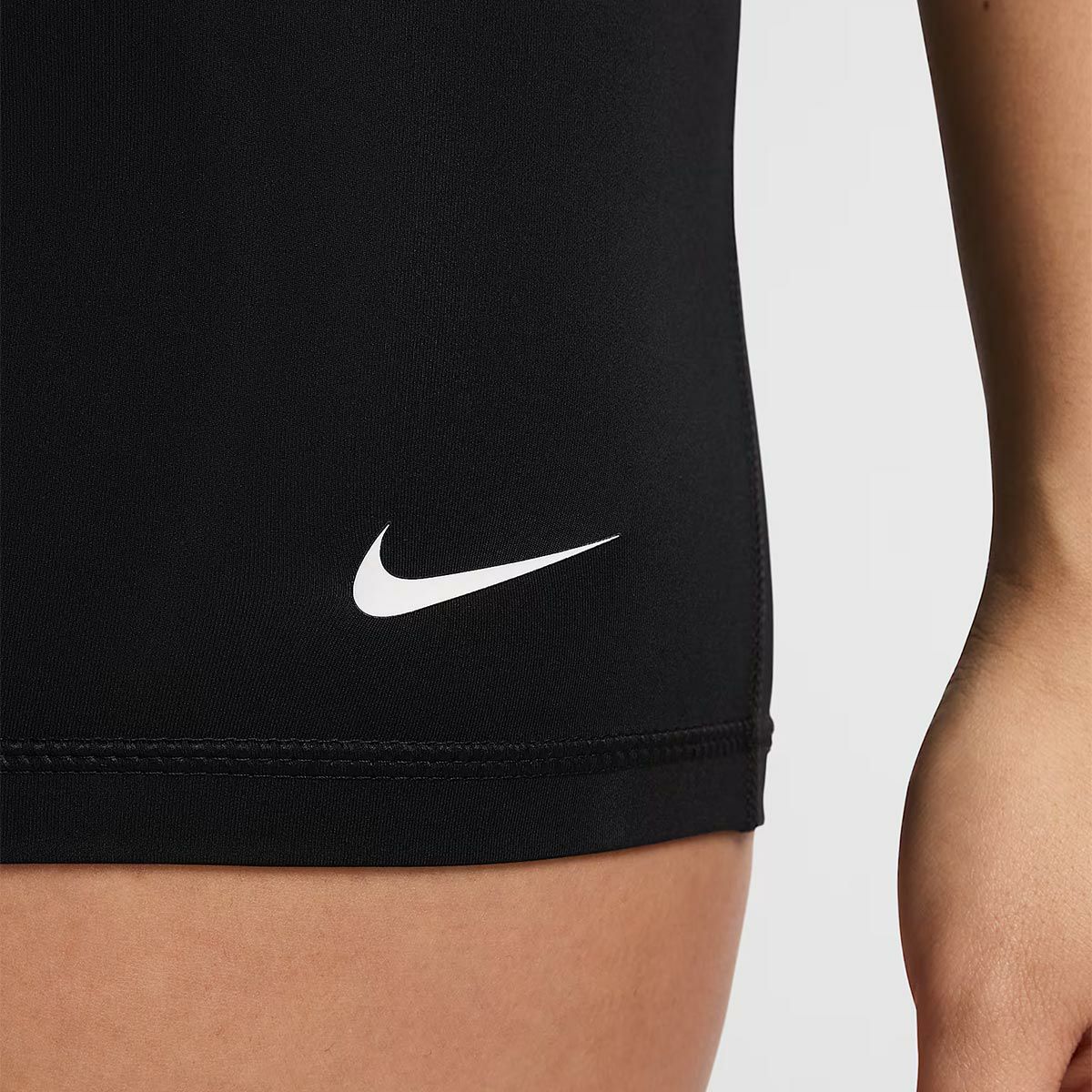 ナイキNIKEジムフィットネスヨガウェアボトムスインナーアンダーパンツショーツウィメンズナイキプロ8cmショートパンツCZ9860-010レディース女性25SU春夏