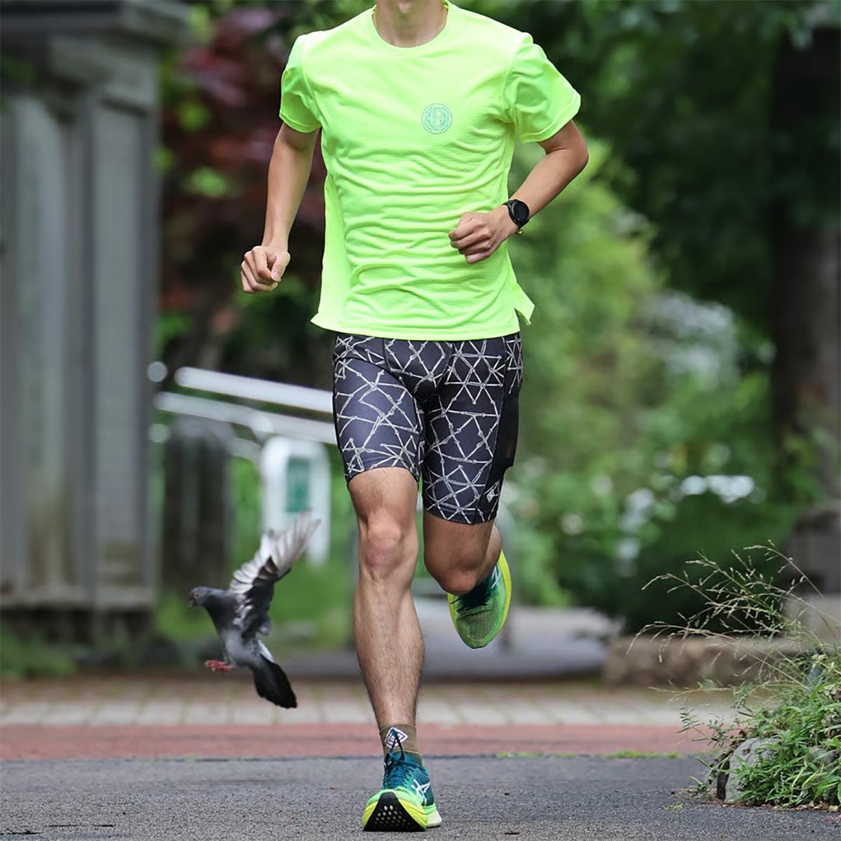 エルドレッソELDORESOランニングウェア半袖TシャツDinosaurTeeE1015115メンズレディースユニセックス25SP春夏