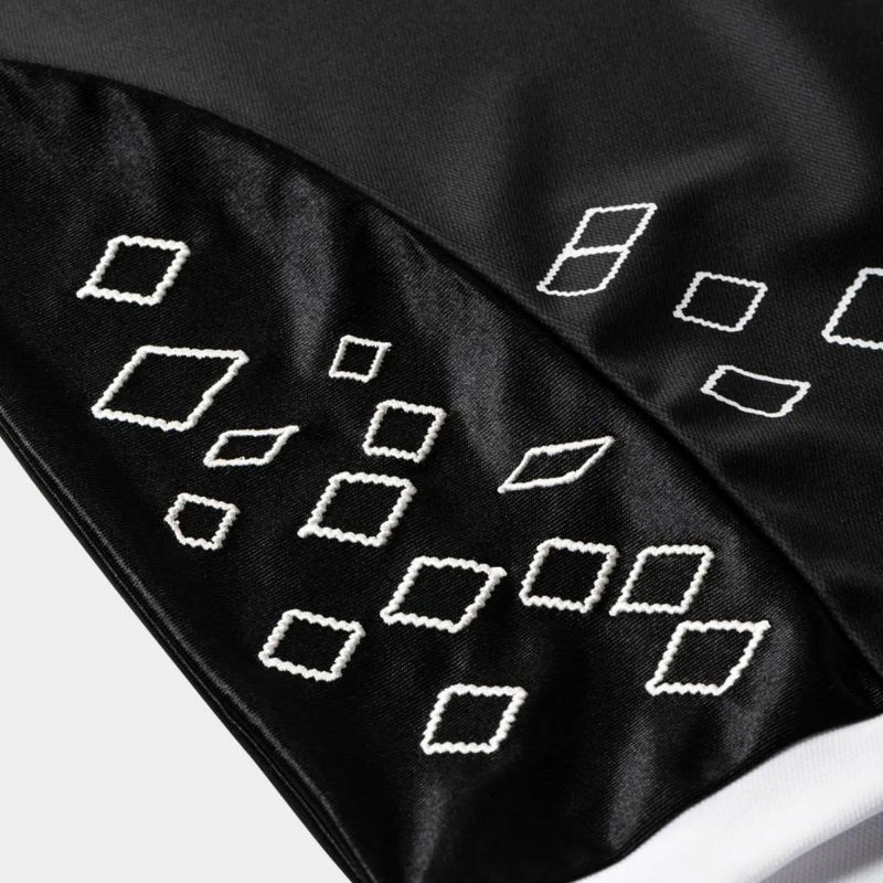 タイトブースTIGHTBOOTHスケボースケートボードウェア長袖TシャツロンTタイトブース×ソーラスビーイングL/SサッカージャージTIGHTBOOTH×SauRasBeingL/SSOCCERJERSEYSS25-SRB03メンズ男性25SP春夏