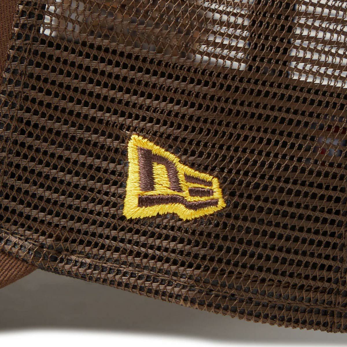 ニューエラNEWERAアウトドアカジュアル帽子キャップ9FORTYA-FrameトラッカーMLBSidePatchサンディエゴパドレス14388605メンズレディースユニセックス25SP春夏