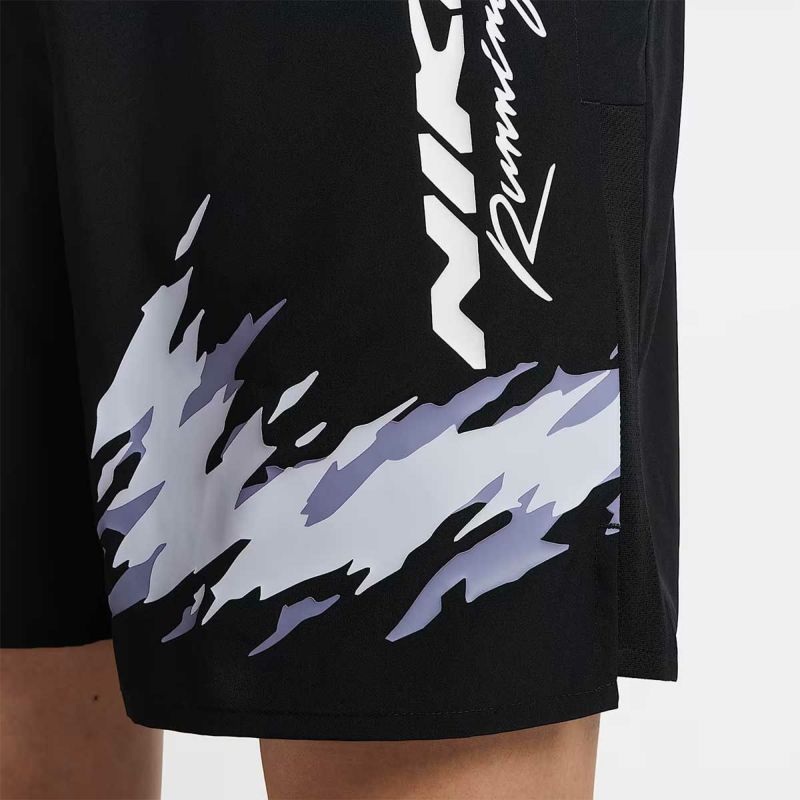 ナイキNIKEランニングウェアボトムスショートハーフパンツ短パンDri-FITチャレンジャーショートパンツ18cmインナー付きHV2139-010メンズ男性25FA秋冬