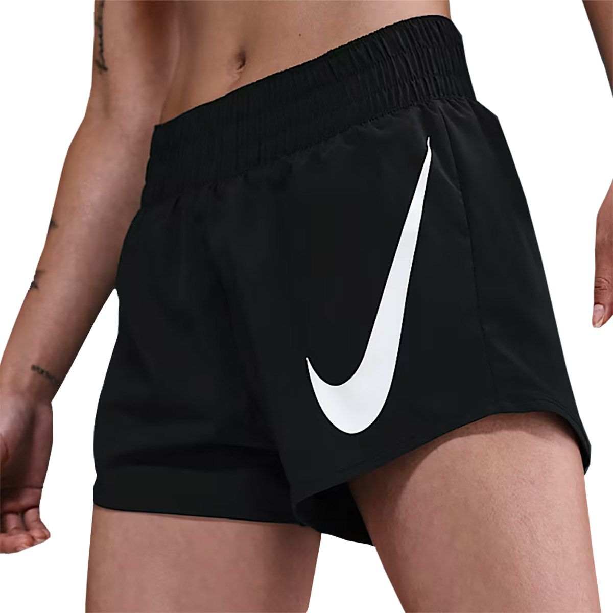 ナイキNIKEランニングウェアボトムスショートハーフパンツ短パンウィメンズワンスウッシュDri-FITミッドライズルーズ8cmランニングショートパンツインナー付きHV2617-010レディース女性25FA秋冬