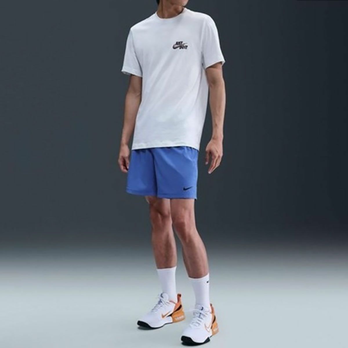 ナイキNIKEジムフィットネスヨガDri-FITフォーム18cmバーサタイルショートパンツDV9858-411メンズ男性25FA秋冬