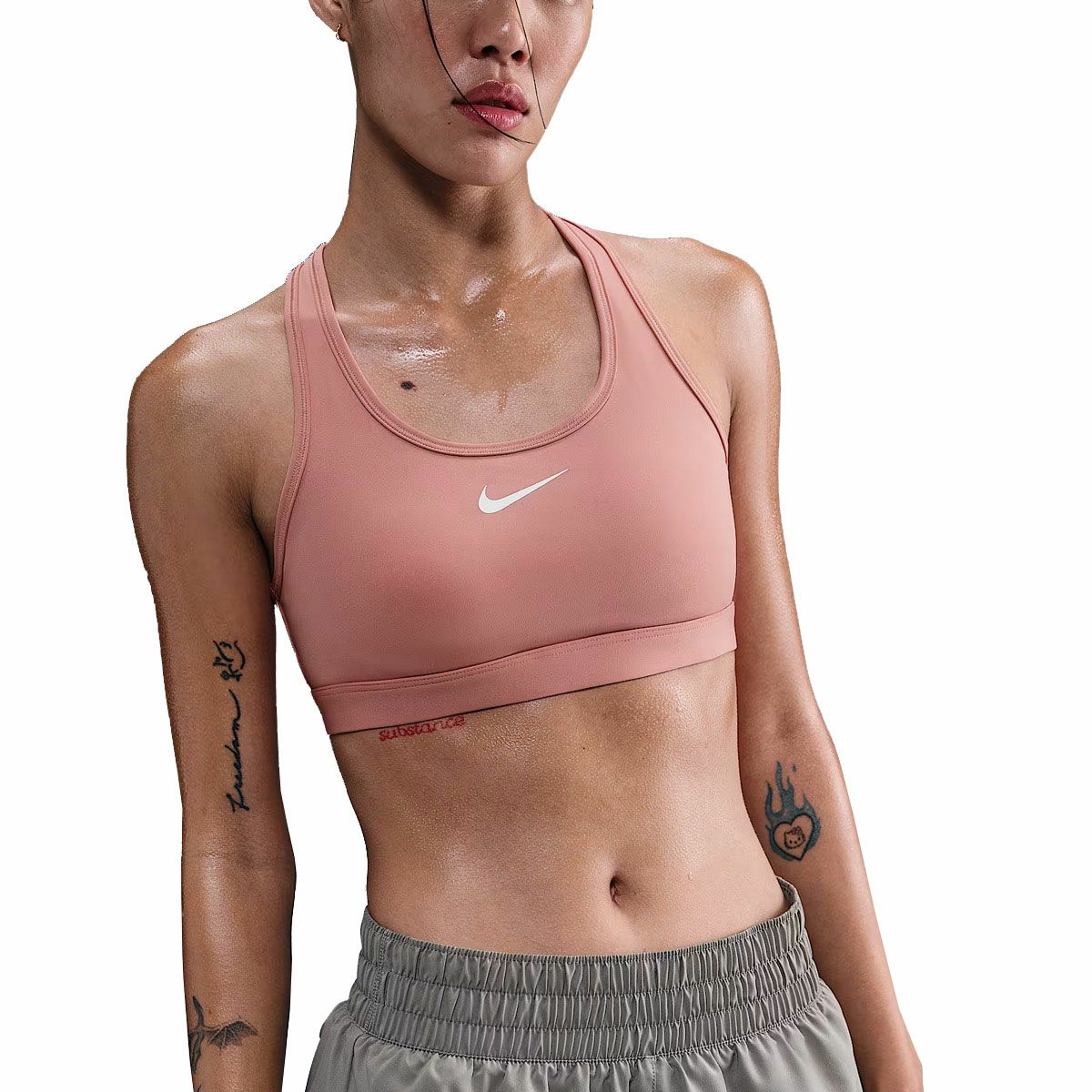 ナイキNIKEジムフィットネスヨガスウッシュミディアムサポートパッディドスポーツブラDX6822-685レディース女性25FA秋冬