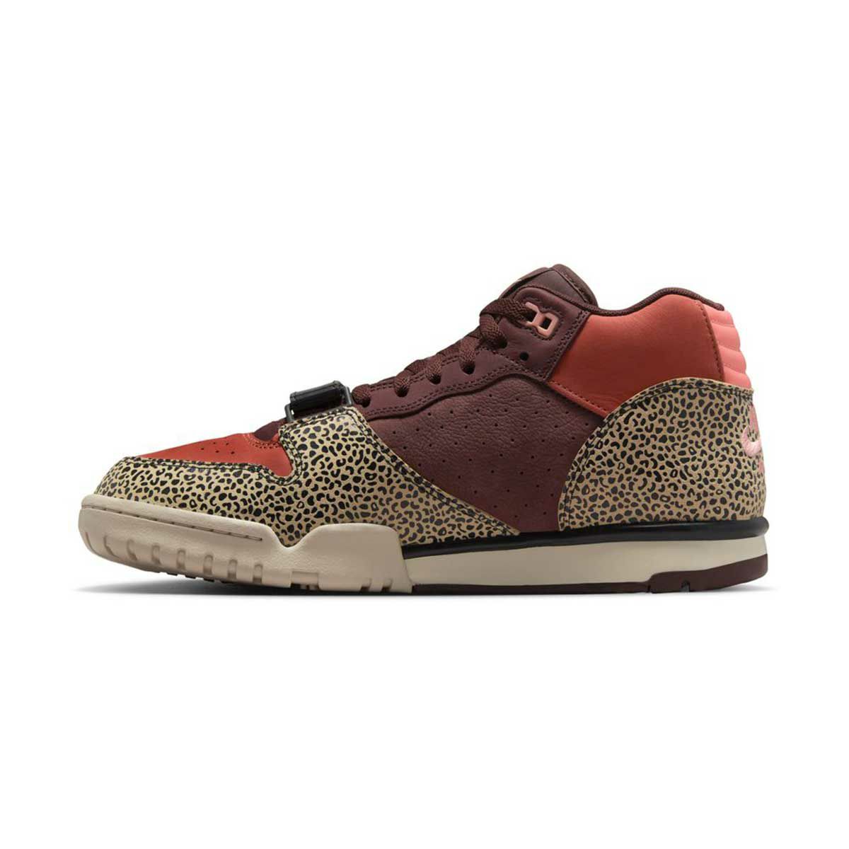 ナイキSBNIKESBスケボースケートボードスケシュースニーカーシューズ靴AIRTRAINER1QSARTS-RECIF0501-200メンズ男性25FA秋冬