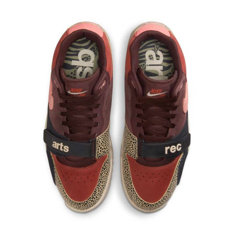 ナイキSBNIKESBスケボースケートボードスケシュースニーカーシューズ靴AIRTRAINER1QSARTS-RECIF0501-200メンズ男性25FA秋冬