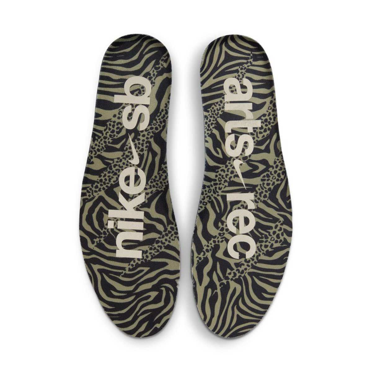 ナイキSBNIKESBスケボースケートボードスケシュースニーカーシューズ靴AIRTRAINER1QSARTS-RECIF0501-200メンズ男性25FA秋冬