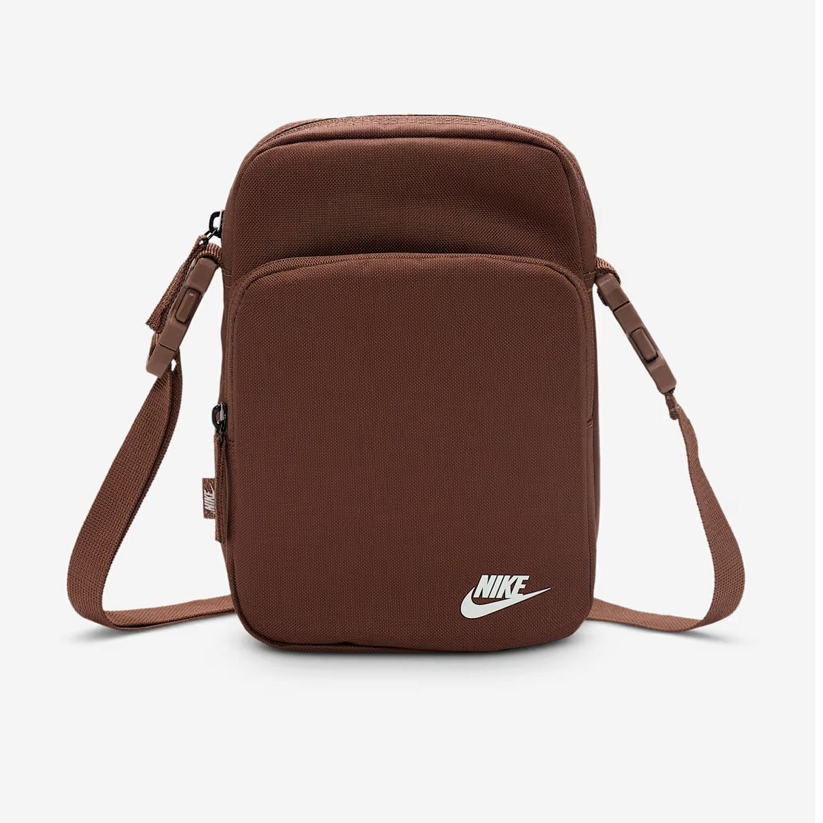 ナイキNIKEアウトドアカジュアル鞄バッグショルダーバッグメッセンジャーバッグヘリテージクロスボディバッグ(4L)DB0456-265メンズレディースユニセックス25FA秋冬