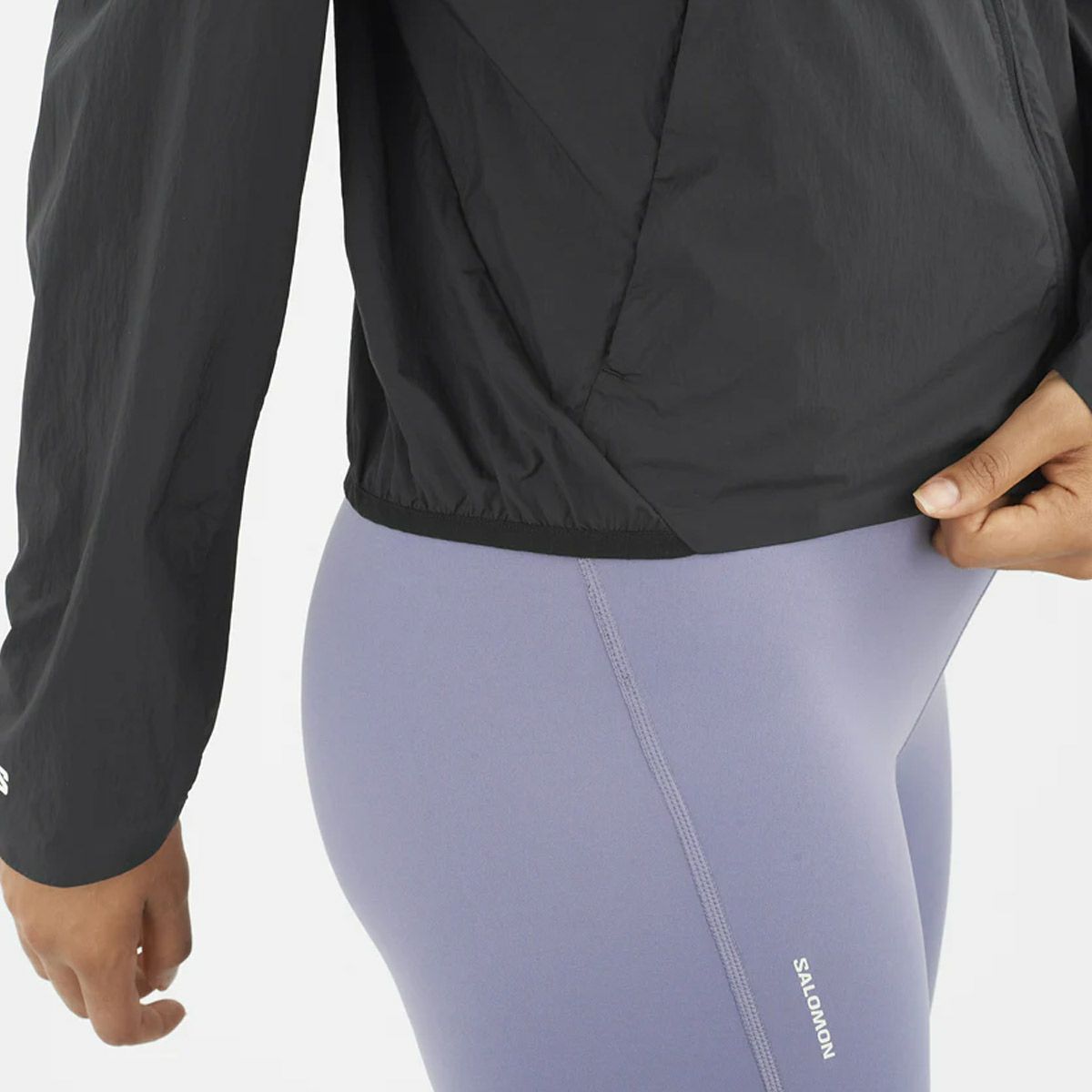 サロモンSALOMONランニングウェアアウタージャケットSHKOUTFLYJKTLC2417100レディース女性25FA秋冬