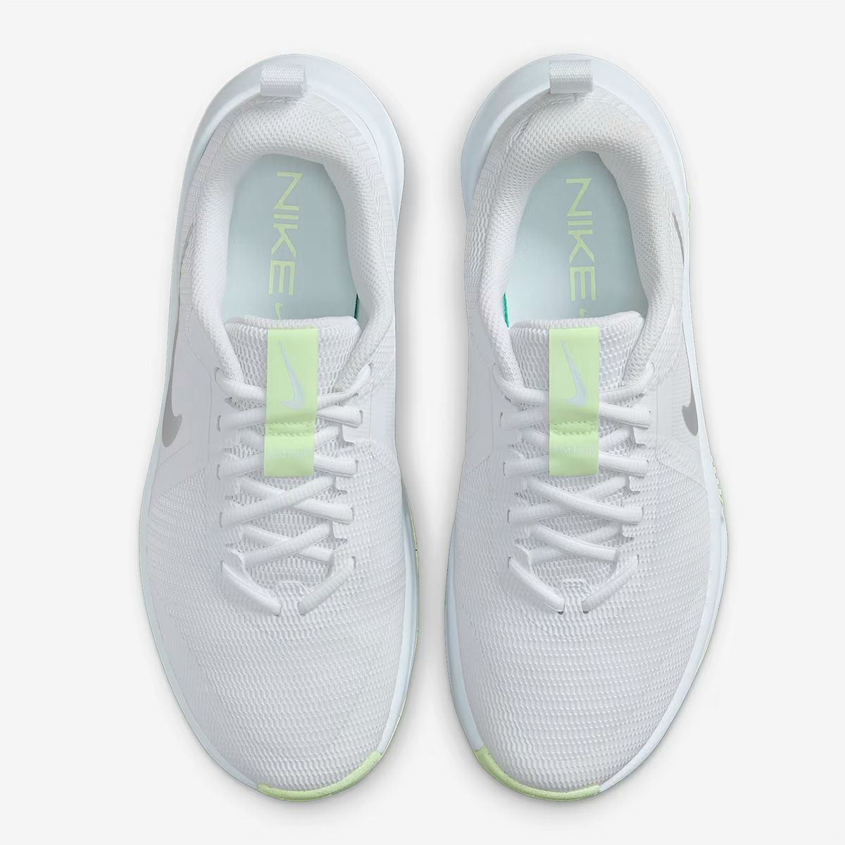 ナイキNIKEジムフィットネスヨガトレシュートレーニングシューズウィメンズMCトレーナー3FQ1830-108レディース女性25FA秋冬