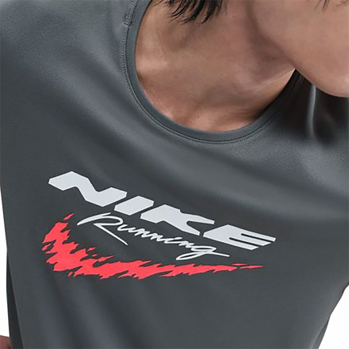 ナイキNIKEランニングウェア半袖TシャツDri-FITUVRunningTopMILERSHV2136-084メンズ男性25FA秋冬