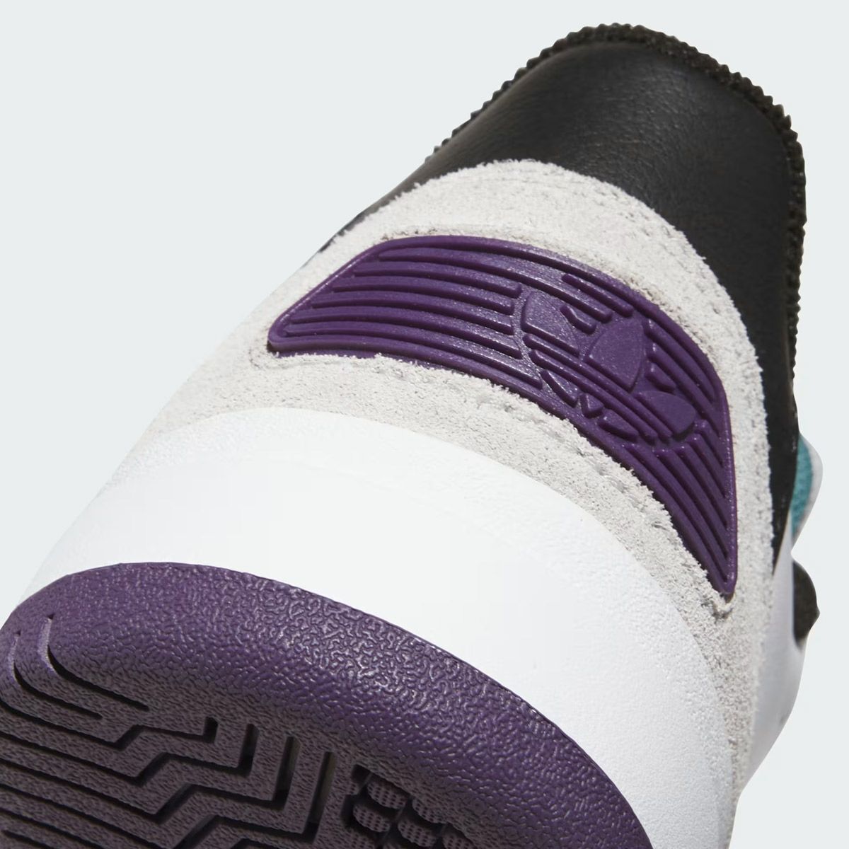 アディダススケートボーディングADIDASSKATEBOARDINGスケボースケートボードスケシュースニーカーシューズ靴テッキラカップTEKKIRACUPJQ8907メンズ男性25FA秋冬