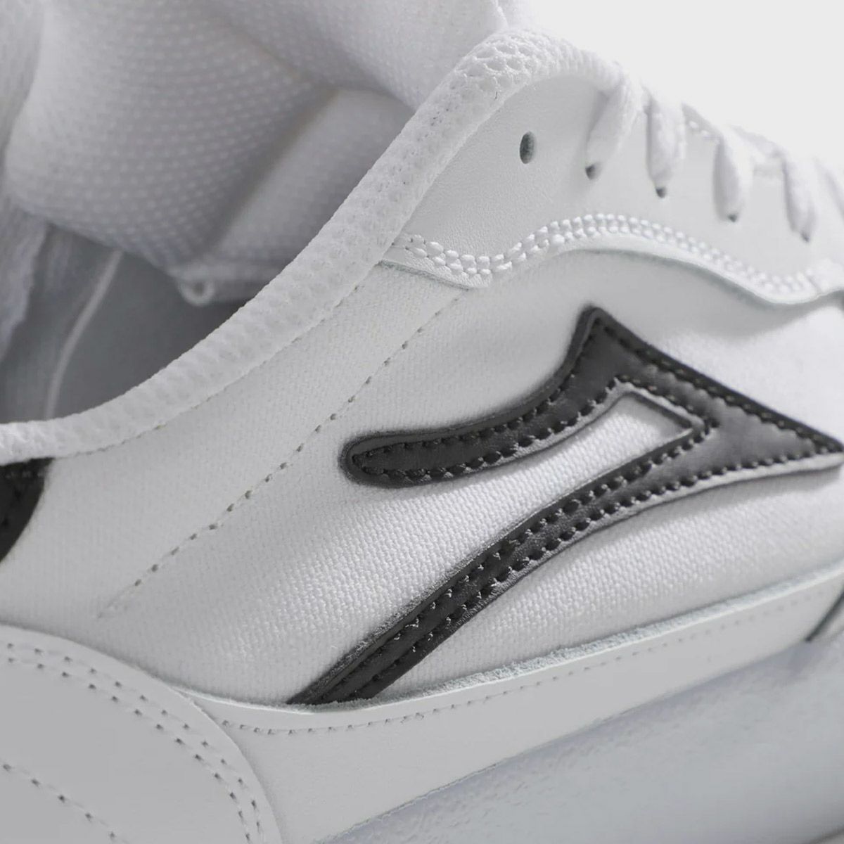 ラカイLAKAIスケボースケートボードスケシュースニーカーシューズ靴CAMBRIDGEMS3240252A00-WHメンズ男性25FA秋冬