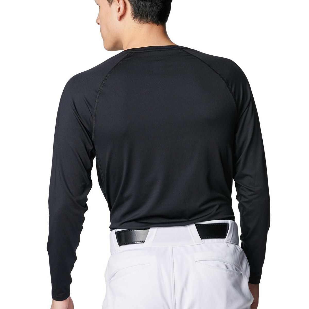 アンダーアーマーUNDERARMOURベースボール野球ソフトボールウェアインナーシャツアンダーシャツヒートギアコンフォートフィッティドカモロングスリーブクルーネックシャツHGCOMFORTFITTEDLSNOV6001309-001メンズ男性25FA秋冬