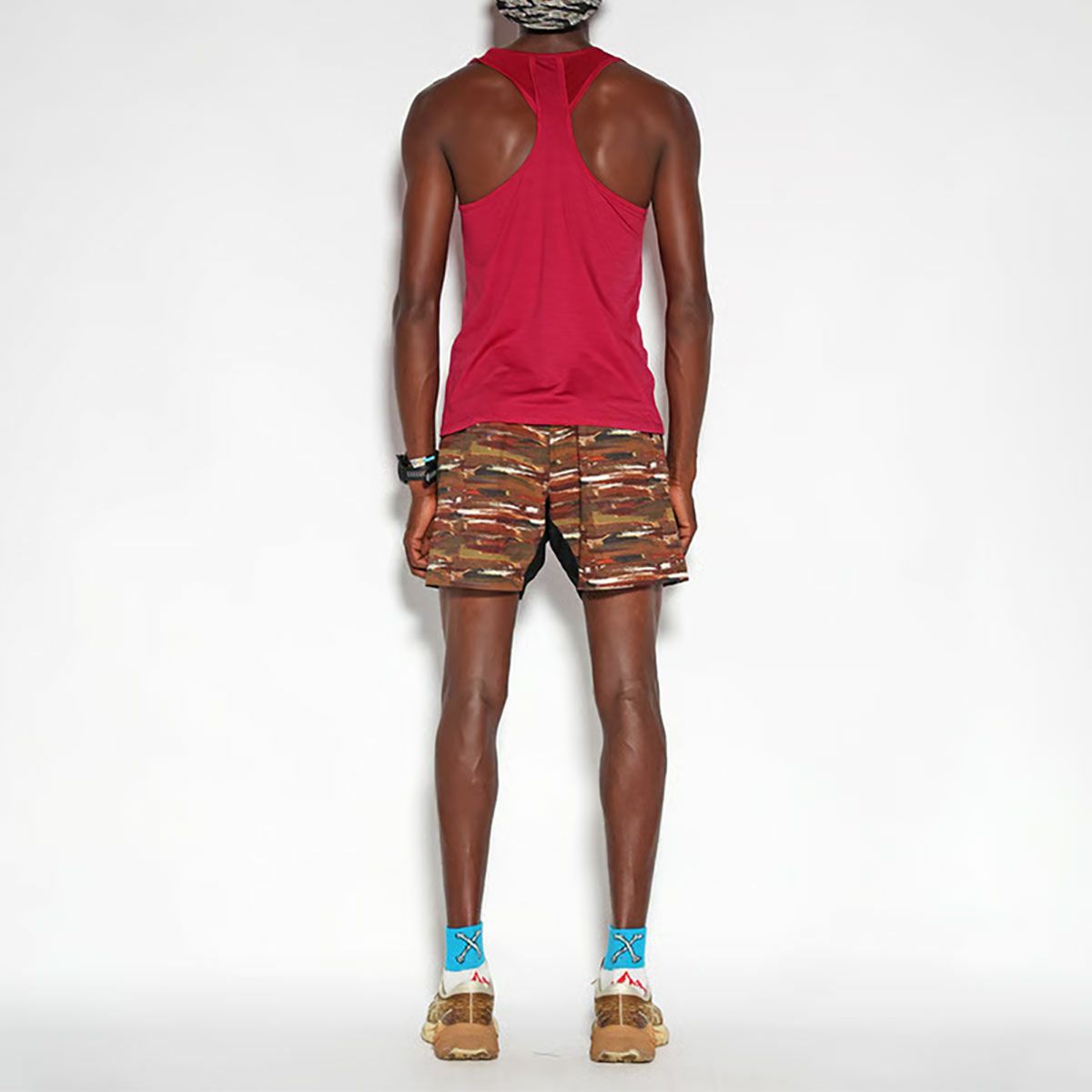 エルドレッソELDORESOランニングウェアノースリーブタンクトップEarnestTankE1222625メンズレディースユニセックス25FA秋冬