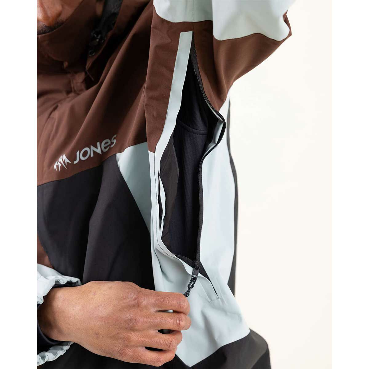 ジョーンズJONESスノボースノボスノーボードウェアジャケットマウンテンサーフトゥイーカーリサイクルドジャケットMTNSurfTweakerRecycledJacket69125301メンズ男性25-26