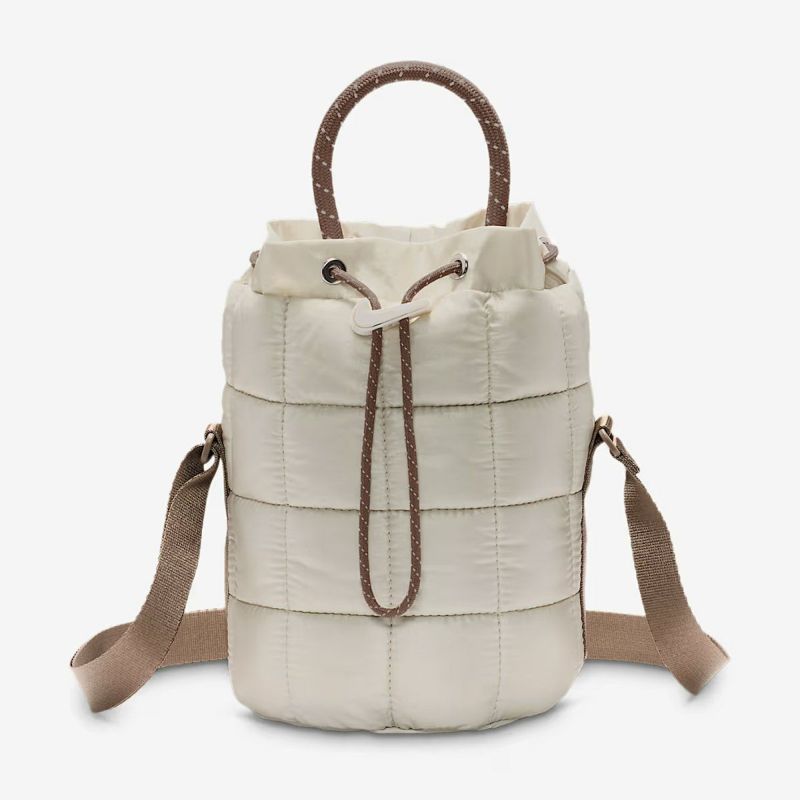 ナイキNIKEアウトドアカジュアル鞄バッグトートバッグNSWPUFFLETINYTOTEHQ6709-072レディース女性25HO秋冬