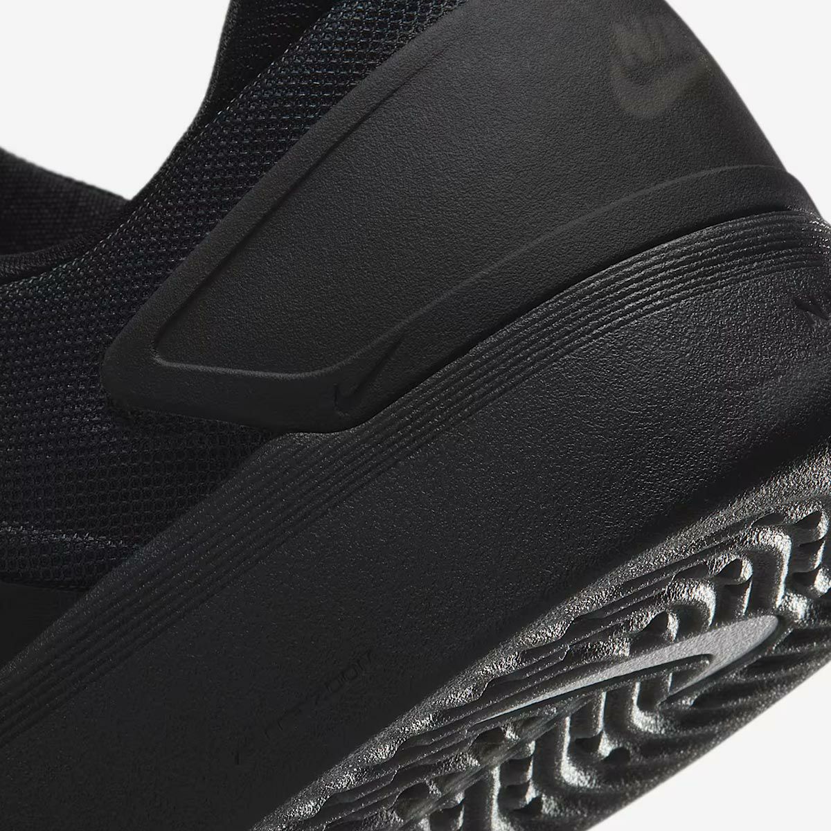 ナイキSBNIKESBスケボースケートボードスケシュースニーカーシューズ靴ZOOMNYJAH4FQ1273-002メンズ男性25HO秋冬