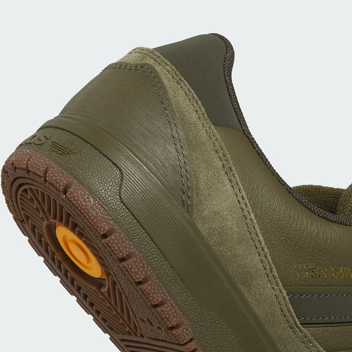 アディダススケートボーディングADIDASSKATEBOARDINGスケボースケートボードスケシュースニーカーシューズ靴タイショーンIITYSHAWNIIJQ1132メンズ男性25FA秋冬