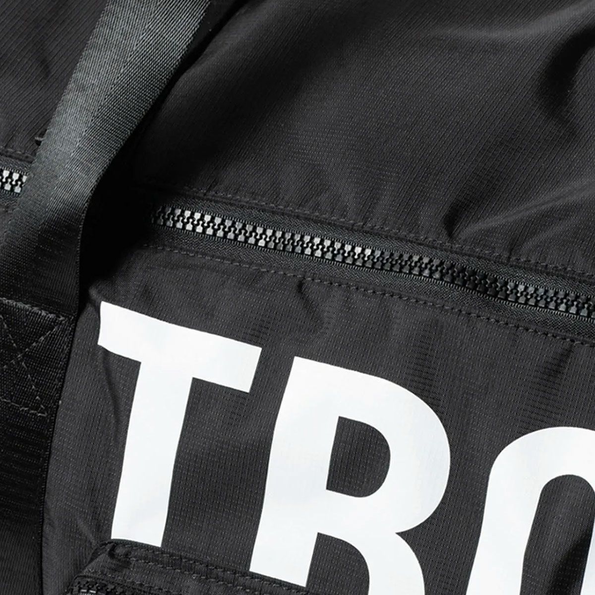 タイトブースTIGHTBOOTHスケボースケートボード鞄バッグボストンバッグスポーツバッグロゴダッフルバックLOGODUFFLEBAGFW25-A01メンズレディースユニセックス25HO秋冬