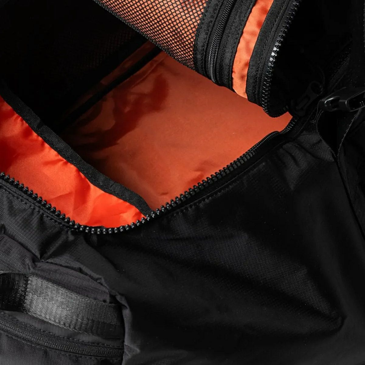 タイトブースTIGHTBOOTHスケボースケートボード鞄バッグボストンバッグスポーツバッグロゴダッフルバックLOGODUFFLEBAGFW25-A01メンズレディースユニセックス25HO秋冬