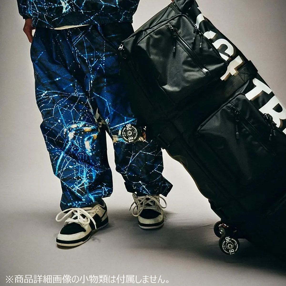 タイトブースTIGHTBOOTHスケボースケートボード鞄バッグボストンバッグスポーツバッグロゴダッフルバックLOGODUFFLEBAGFW25-A01メンズレディースユニセックス25HO秋冬