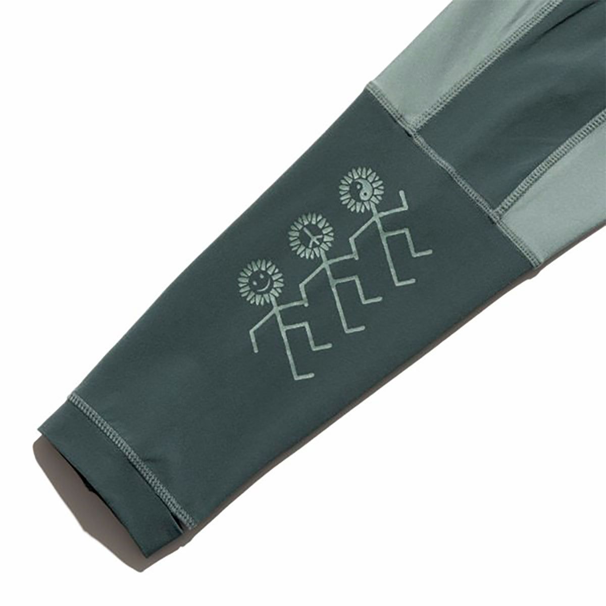 ランアモックRUNAMOKランニングウェアアウタージャケットGRINNELLHOODIERK443-DFTメンズ男性25FA秋冬