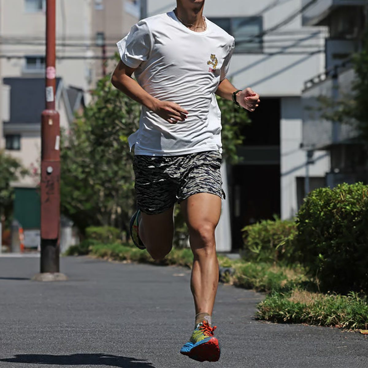 エルドレッソELDORESOランニングウェア半袖TシャツJumpOutTeeE1016425メンズレディースユニセックス25FA秋冬