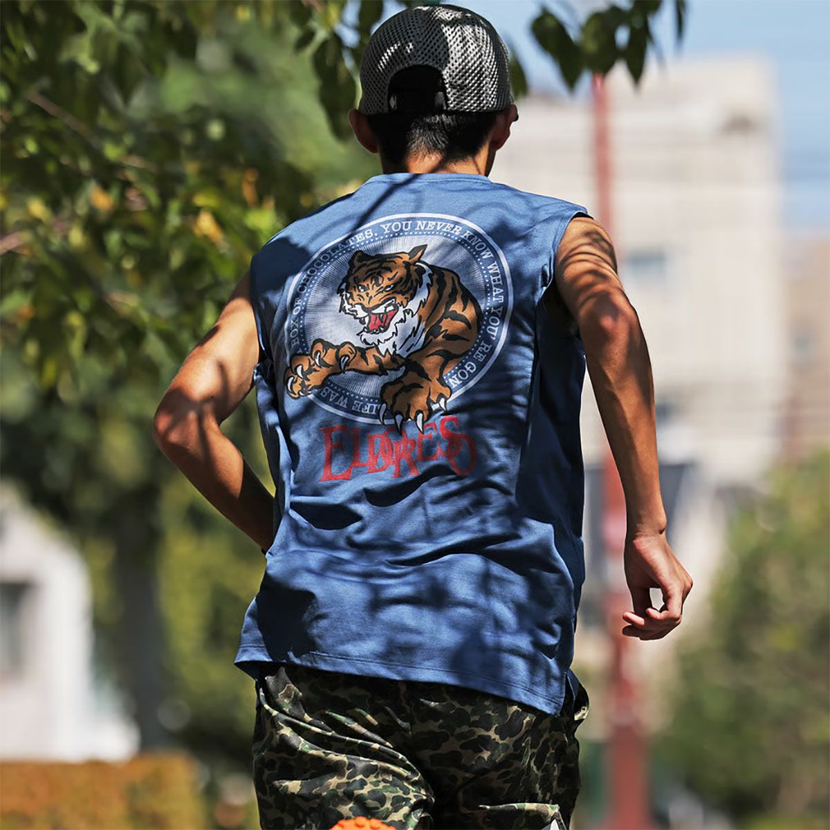 エルドレッソELDORESOランニングウェアノースリーブタンクトップJumpOutSleevelessE1221825メンズレディースユニセックス25FA秋冬