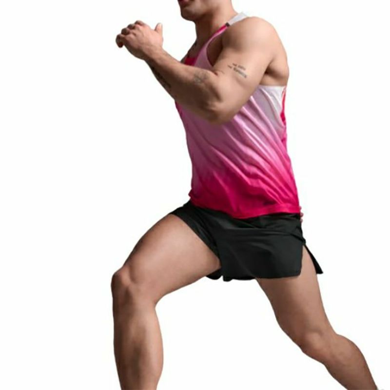 2XUツータイムズユーランニングウェアノースリーブタンクトップライトスピードリアクトシングレットLightSpeedReactSingletMR7375A-FGGBRFメンズ男性25FA秋冬