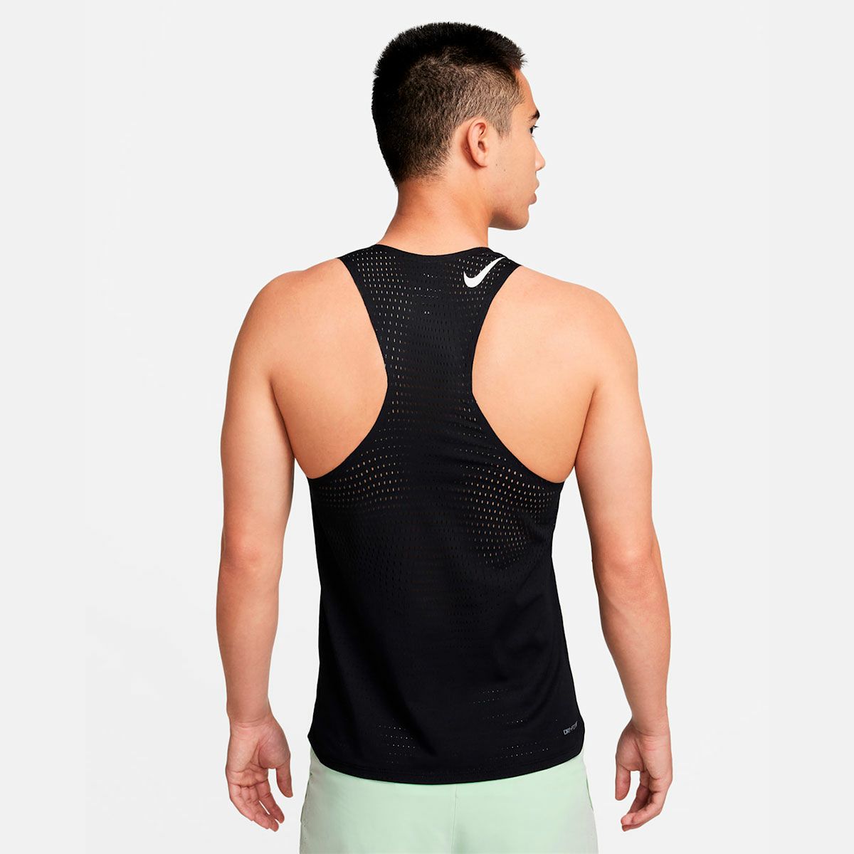 ナイキNIKEランニングウェアノースリーブタンクトップエアロスイフトシングレットDri-FITFN4232-010メンズ男性25HO秋冬