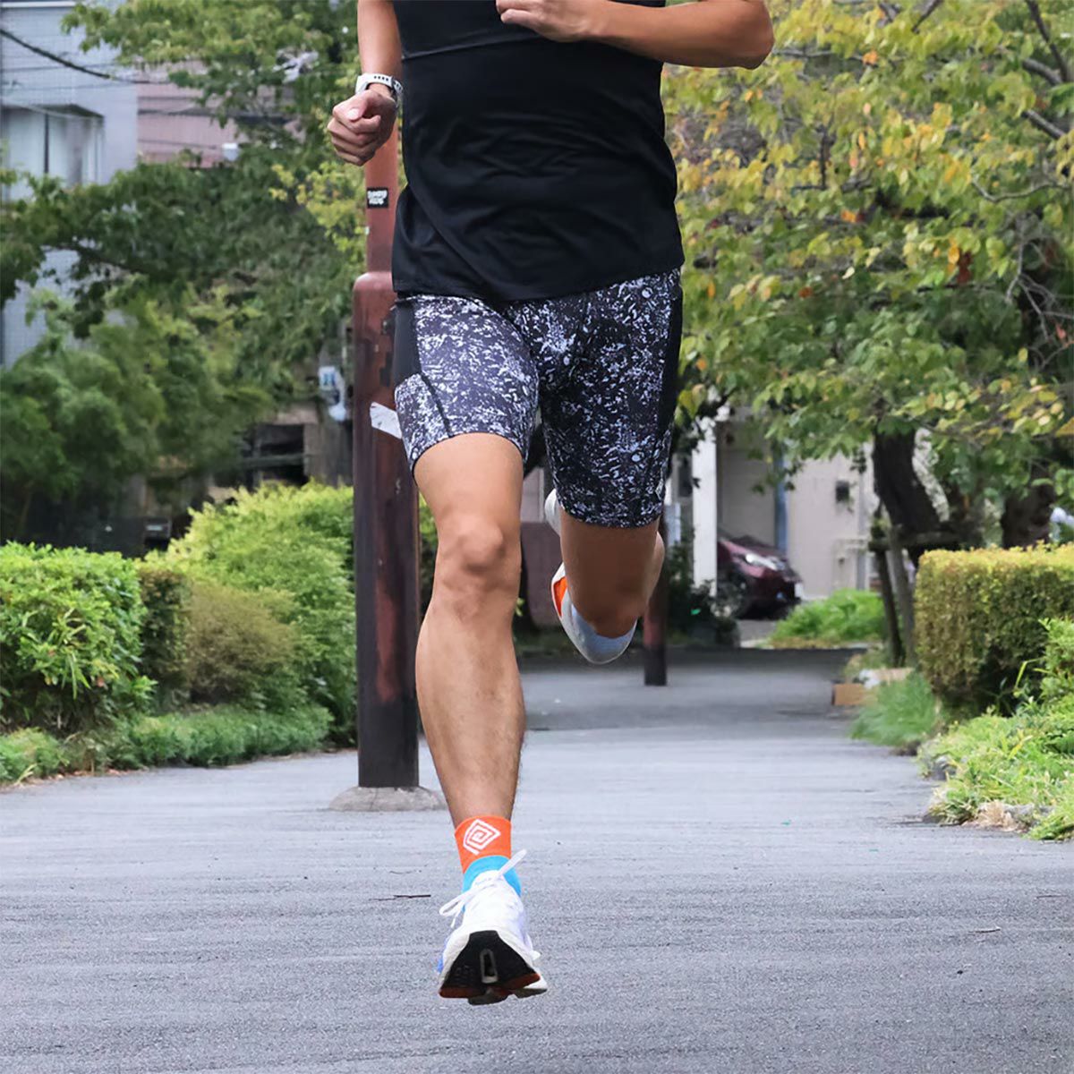 エルドレッソELDORESOランニングウェアボトムスショートハーフパンツ短パンJoshuaMiddleSpatE2406325メンズレディースユニセックス25FA秋冬