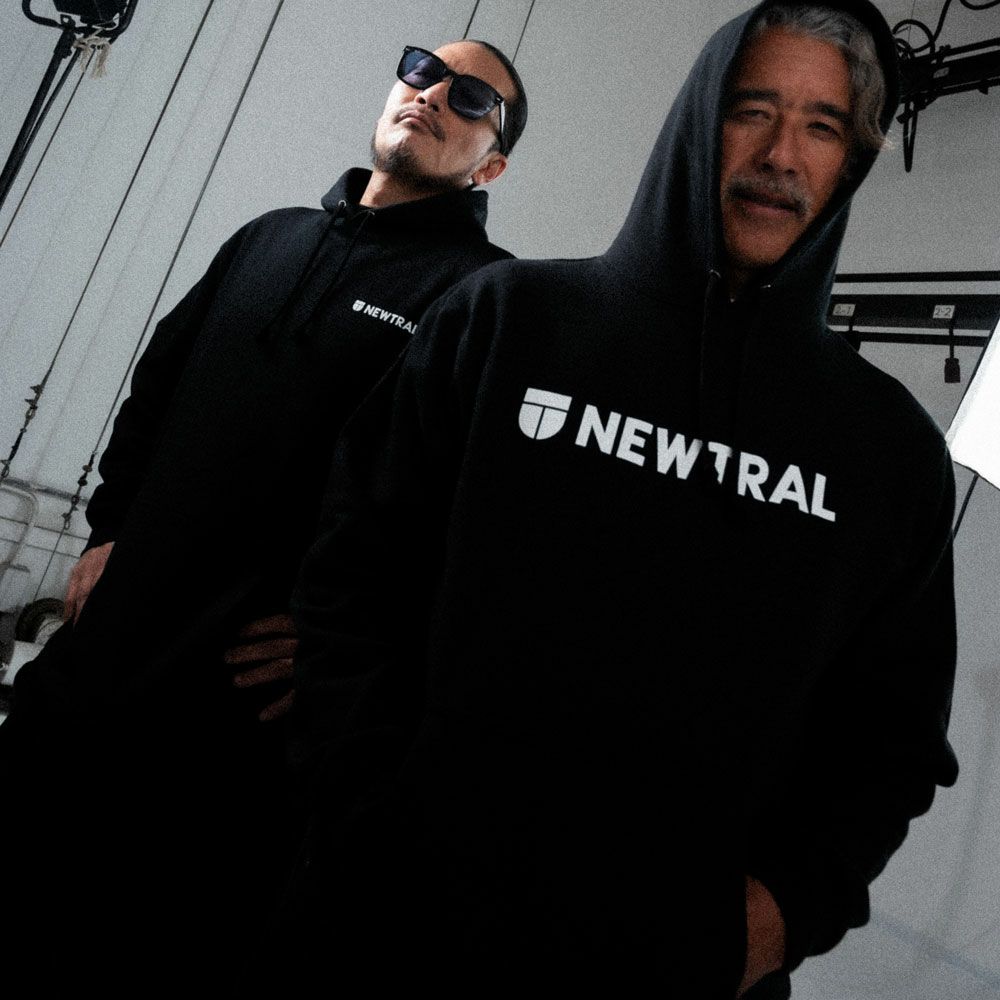 ニュートラルNEWTRALサーフィンサーフウェアスウェットパーカーMAIN_S_LOGOHoodieNT2253047メンズ男性25FA秋冬