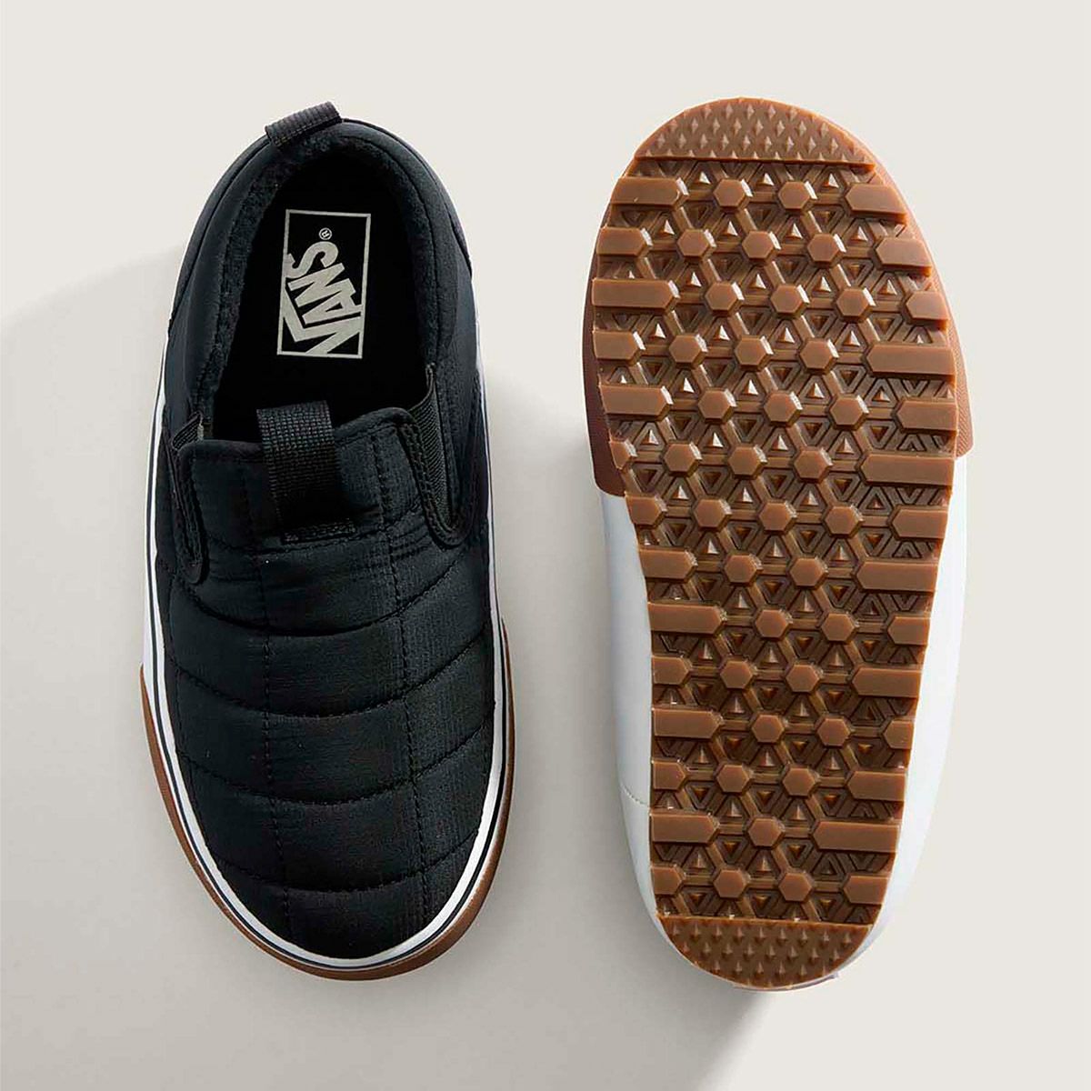 バンズVANSスノボースノボスノーボードウィンターシューズスノーブーツスノトレMTESnowLodgeSlipperMidスノーロッジスリッパミッドVN000D2ABLAメンズレディースユニセックス25-26