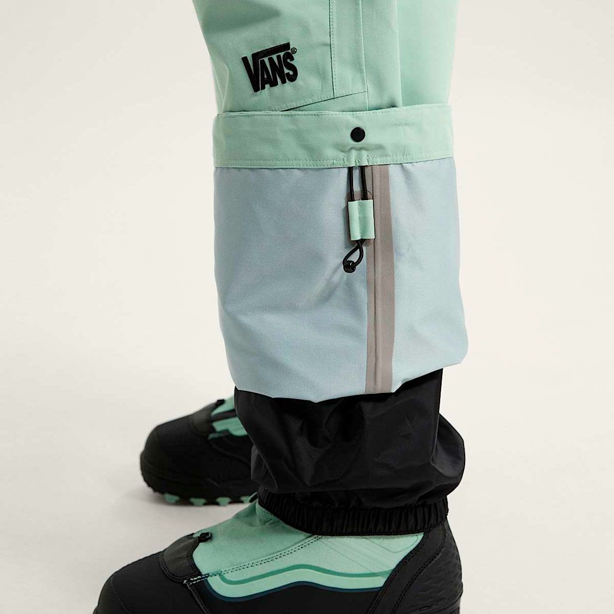 バンズVANSスノボースノボスノーボードウェアパンツHi-Country3LSnowPant2.0ハイカントリー3レイヤースノーパンツVN000PMDメンズ男性25-26