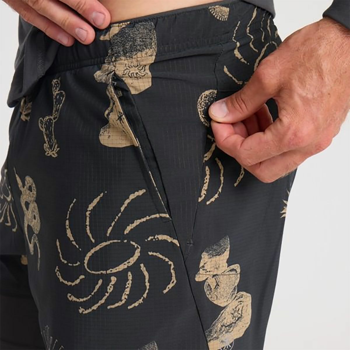 ランアモックRUNAMOKランニングウェアボトムスショートハーフパンツ短パンBOMMER3.5RS321-ONXメンズ男性25FA秋冬