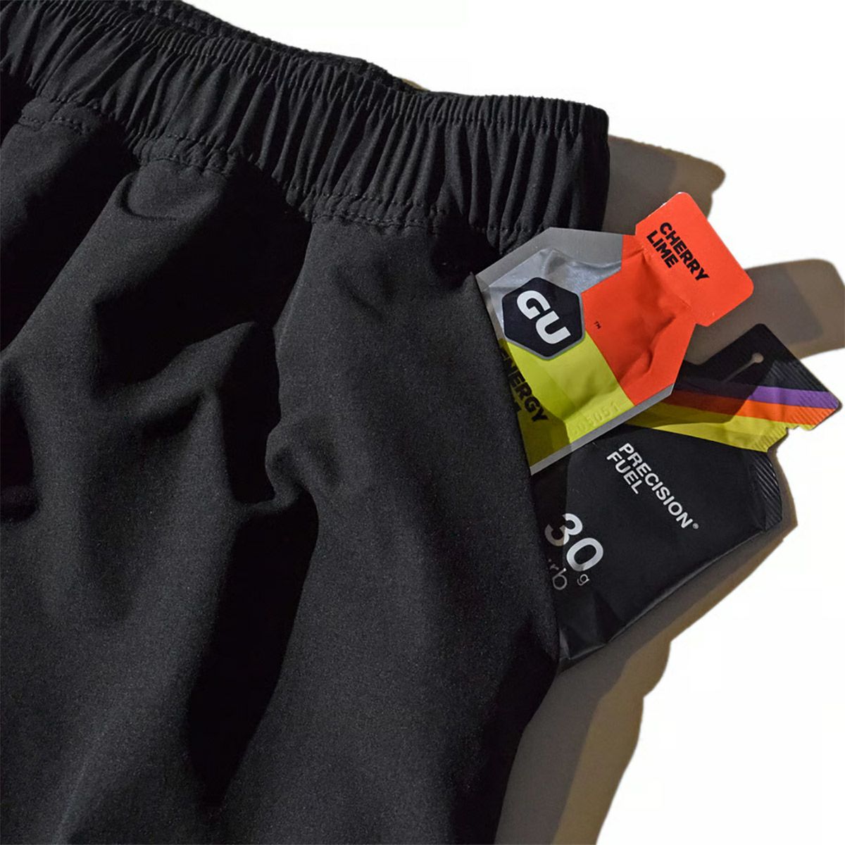 エルドレッソELDORESOランニングウェアボトムスショートハーフパンツ短パンDifferentbeforeandafterShortsE2111525メンズレディースユニセックス25FA秋冬