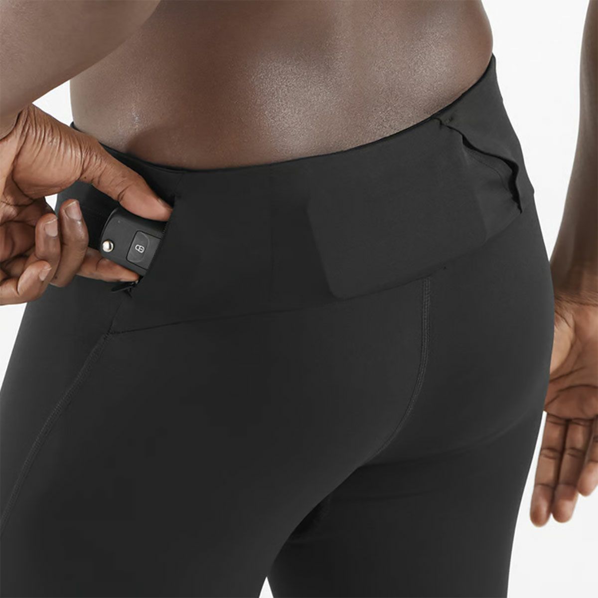 サロモンSALOMONランニングウェアボトムスインナースパッツレギンスシェイクアウトコアウォームタイツSHKOUTCOREWARMTIGHTSLC2613900メンズ男性25FA秋冬