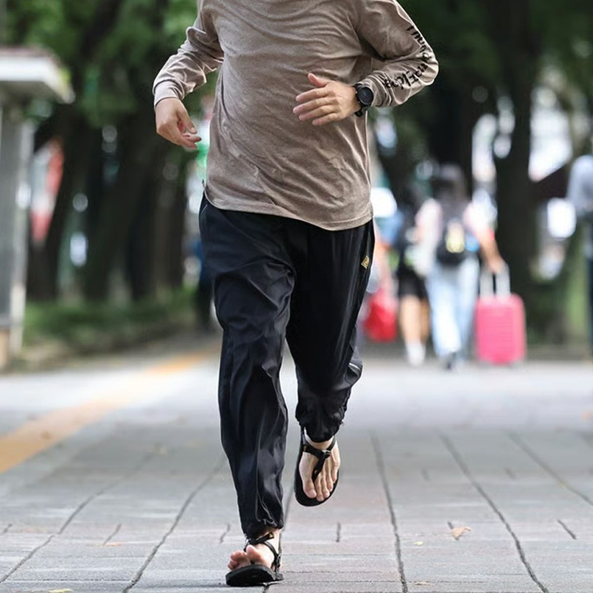 エルドレッソELDORESOランニングウェアボトムスロングパンツ長ズボンOperationPantsE2005125メンズレディースユニセックス25FA秋冬