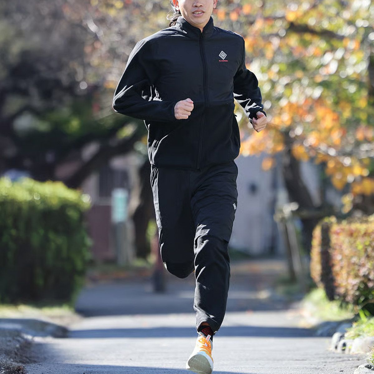 エルドレッソELDORESOランニングウェアアウタージャケットGebrselassieFleeceJacketE3202525メンズレディースユニセックス25FA秋冬