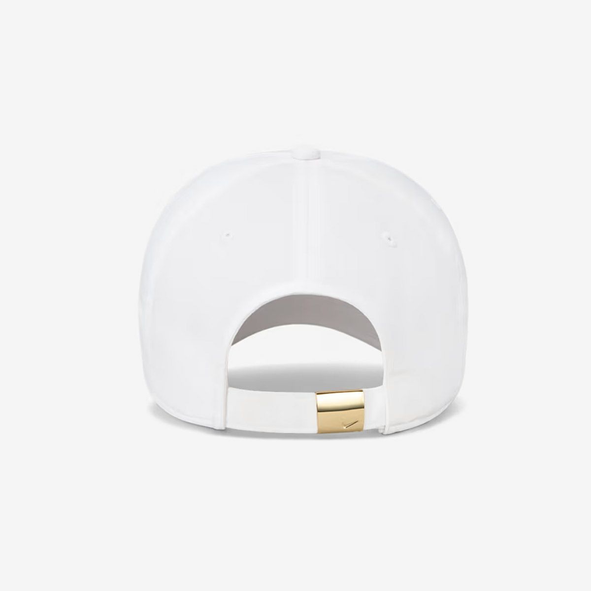 ナイキNIKEアウトドアカジュアル帽子キャップDri-FITクラブアンストラクチャードメタルスウッシュキャップFB5372-101メンズレディースユニセックス26SP春夏