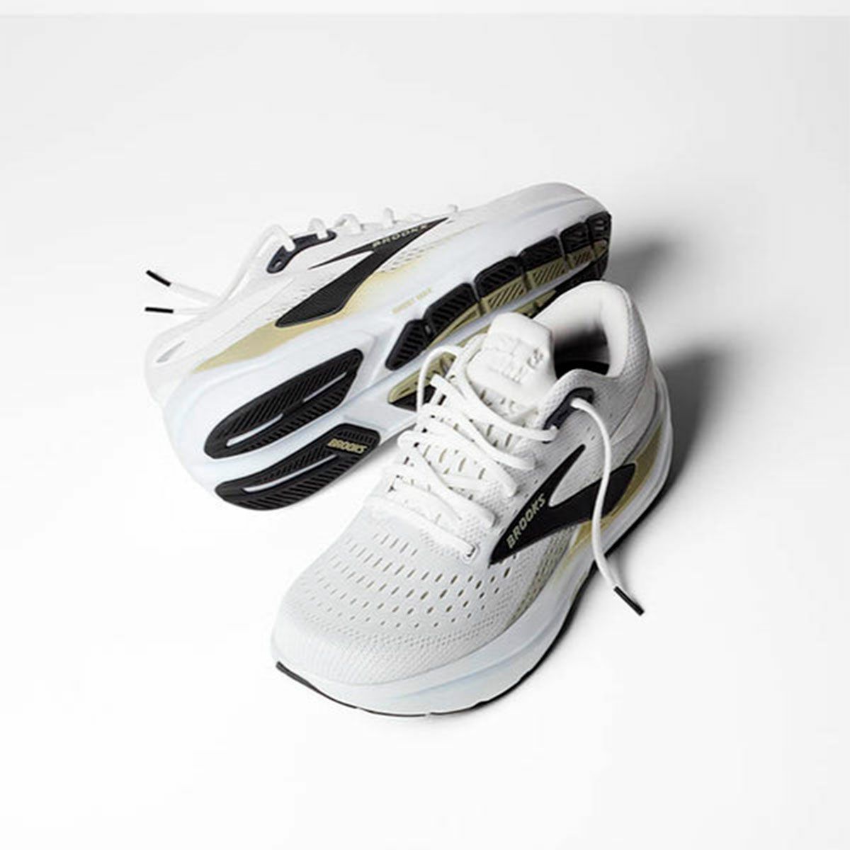 ブルックスBROOKSランニングランシューシューズ靴ゴーストMAX3ホワイトGhostMAX31104641D162-Wメンズ男性26SP春夏