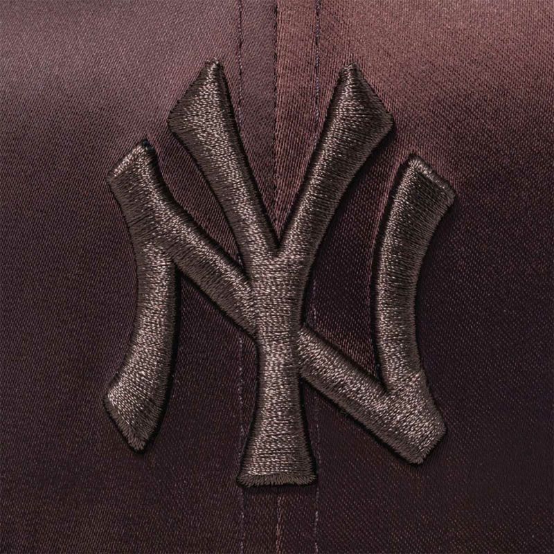 ニューエラNEWERAアウトドアカジュアル帽子キャップ59FIFTYValentine'sDayサテンニューヨークヤンキース14908298メンズレディースユニセックス26SP春夏