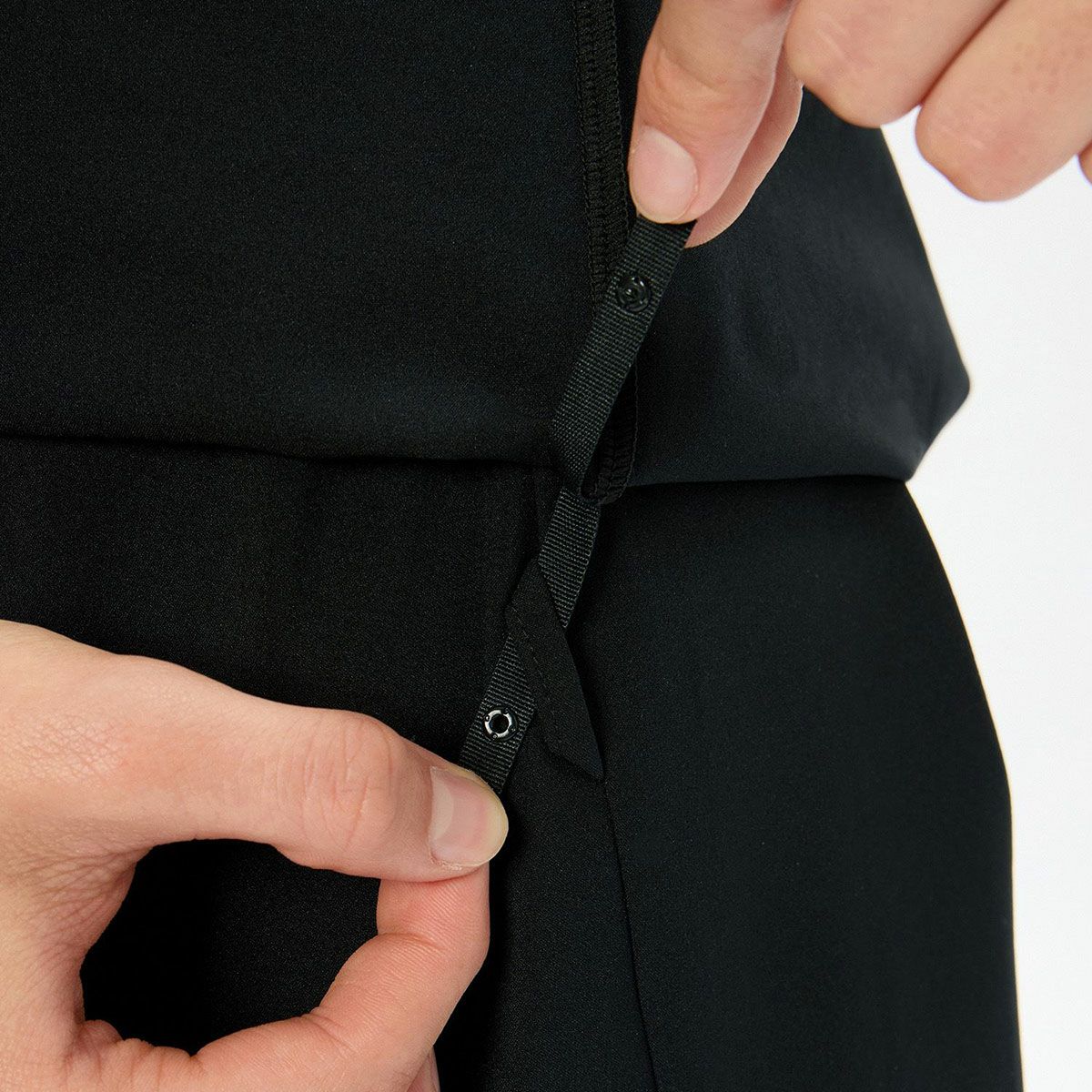 スピードSPEEDOスイムフィットネス競泳水着エアパエムSFW22611-Kレディース女性26S1