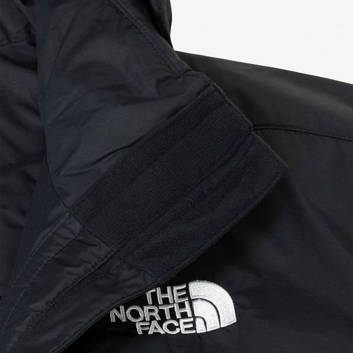 ザ・ノース・フェイスTHENORTHFACEアウトドアカジュアルウェアアウタージャケットチムニーウインドジャケットNP22650-AKメンズ男性26SP春夏