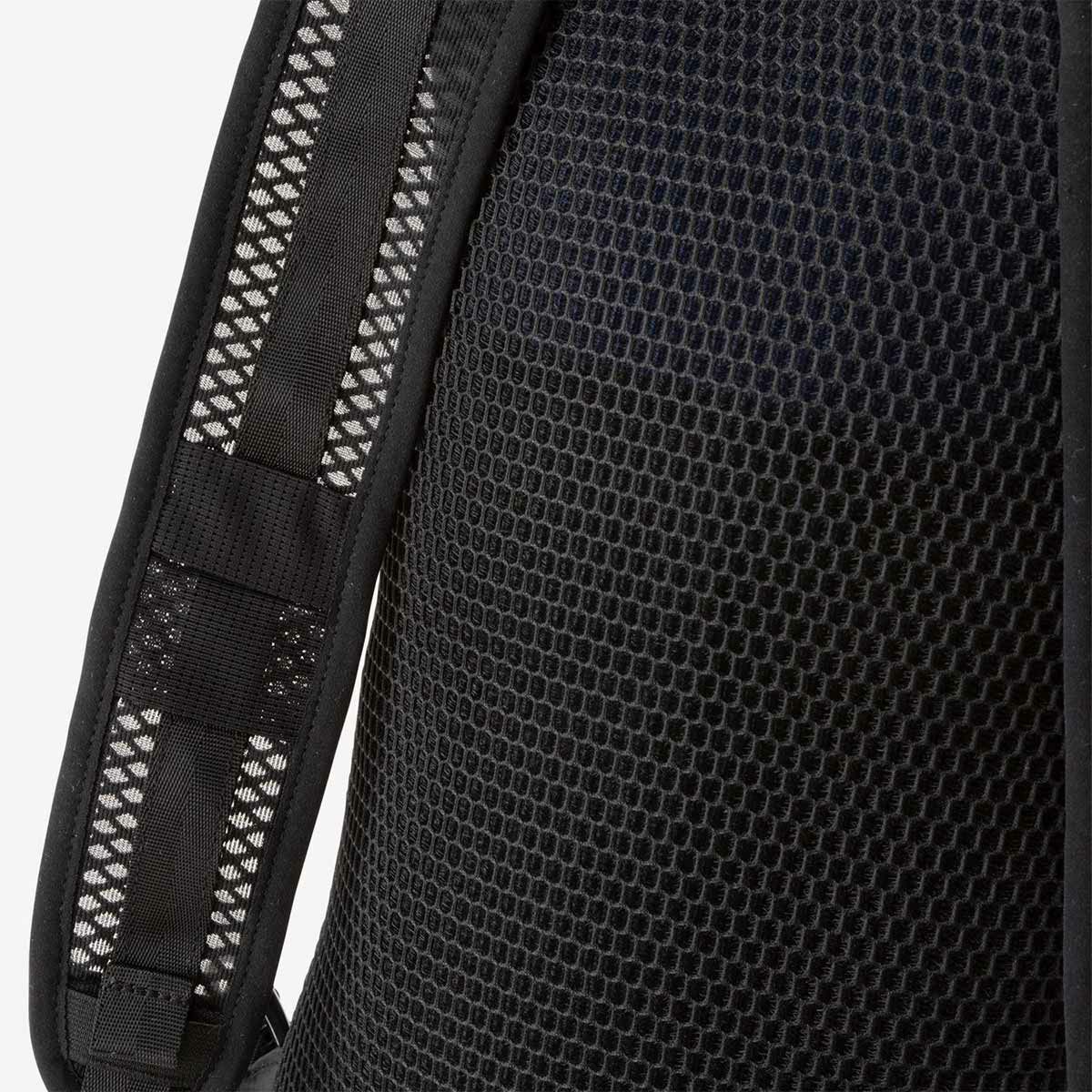 ザ・ノース・フェイスTHENORTHFACEランニング鞄バッグリュックサックバックパックデイパックへミスフェアHEMISPHERENM62416-SE26SS春夏